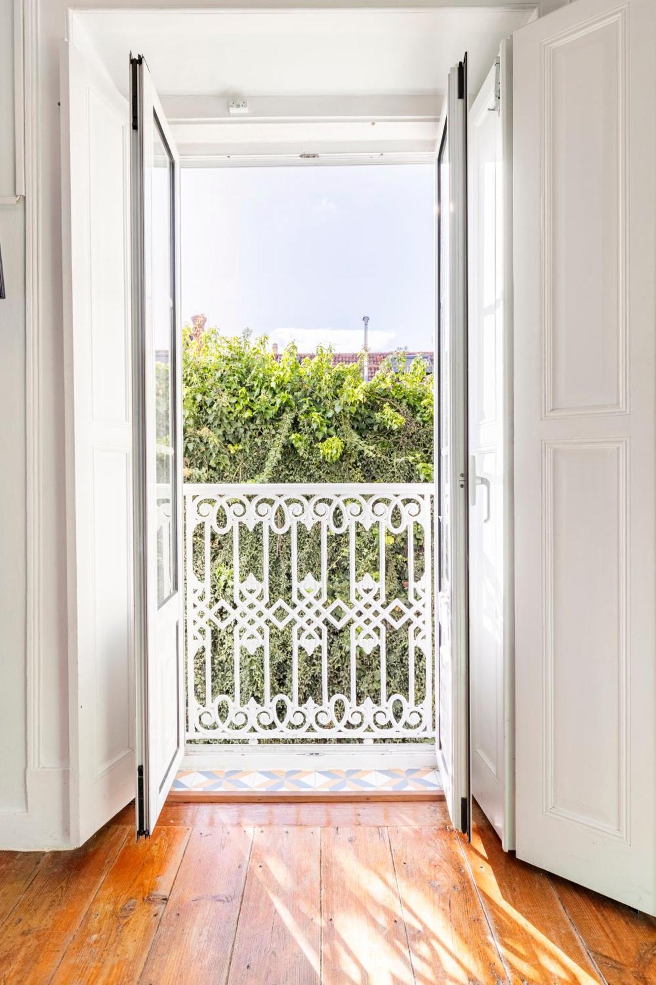 Avenida Da Liberdade Area, Bright And Newly Renovated 2 Bedroom Apartment, Lisbon Historical Center Extérieur photo